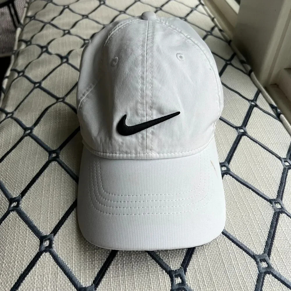 Nike Golf Legacy 91 Dri-Fit Hat White Black Swoosh Adjustable Strapback Cap OSFM